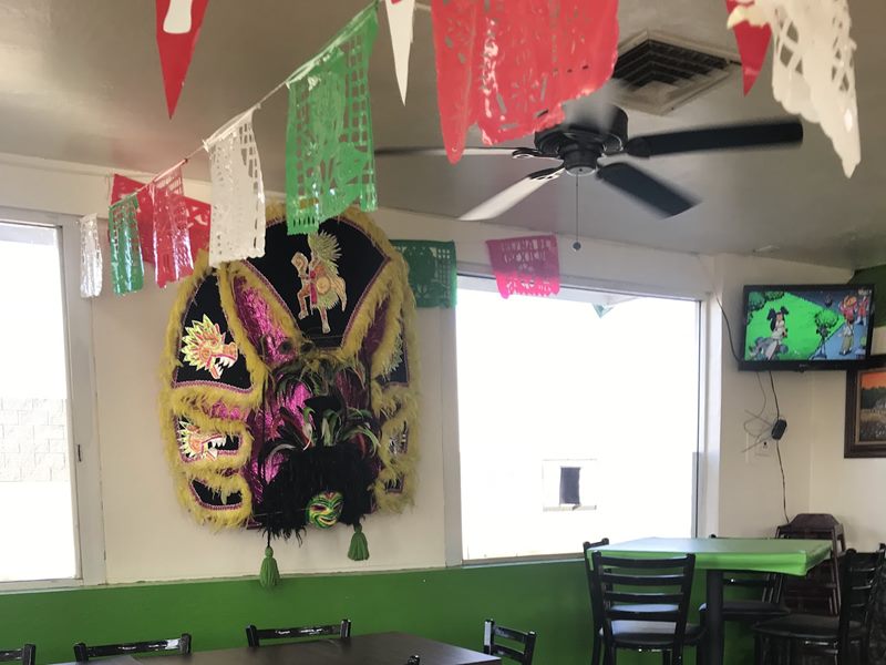 Taco Mich interior